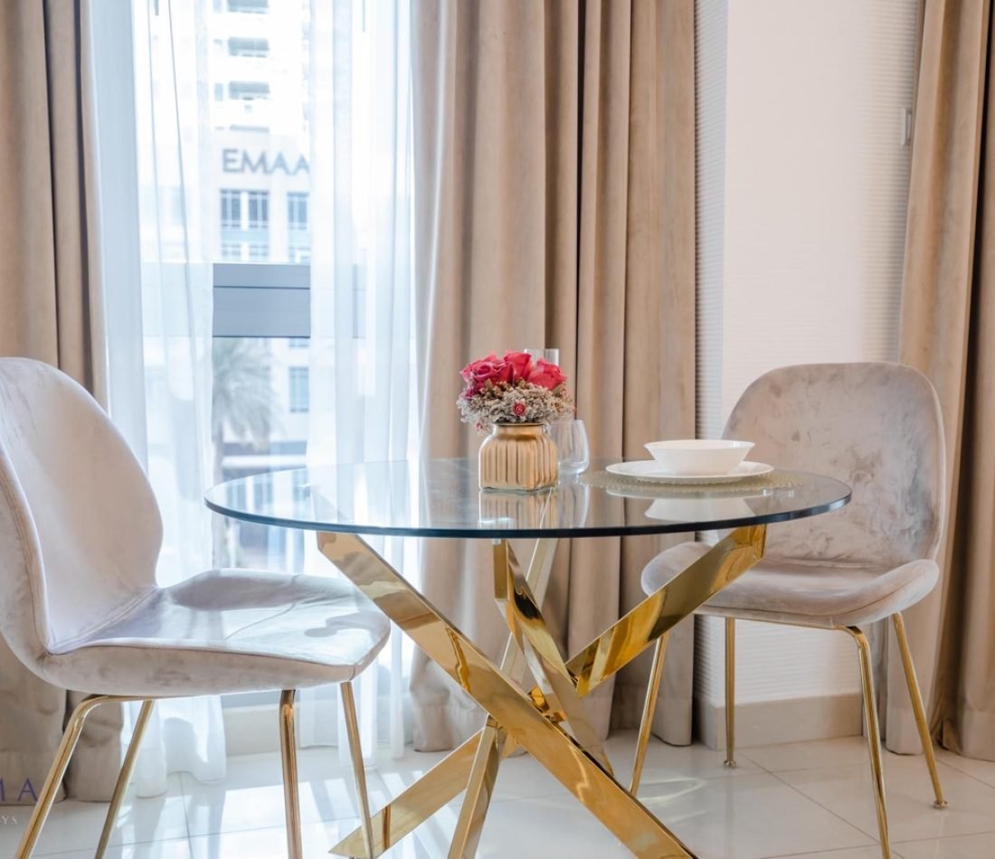 STANDPOINT TOWER A 700mb-09 Large